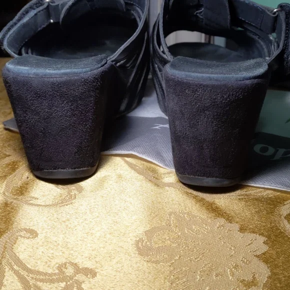 Antelope black leather wedge sandals - Picture 9 of 11